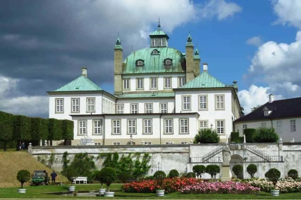 弗莱登斯堡宫殿和花园