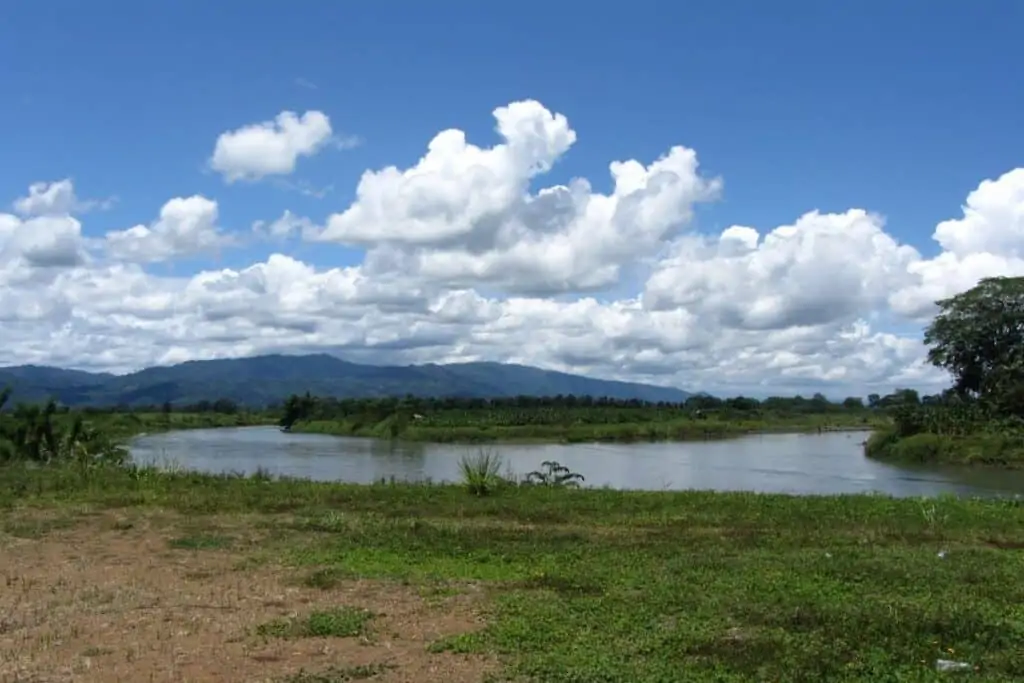 西克绍拉，以及巴拿马和哥斯达黎加之间的边境